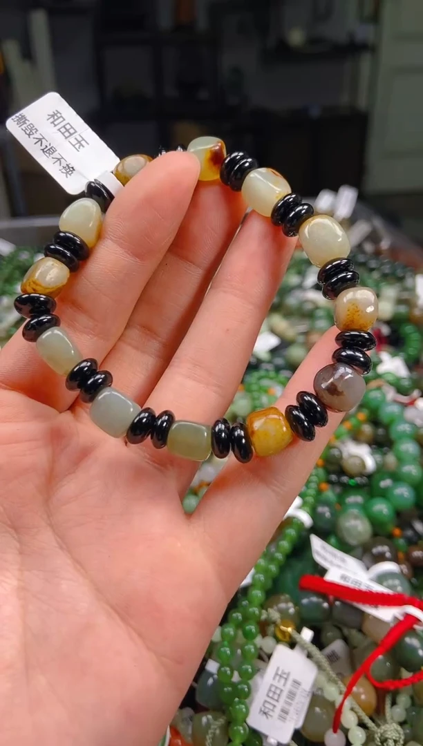 和田玉未镶嵌挂件1