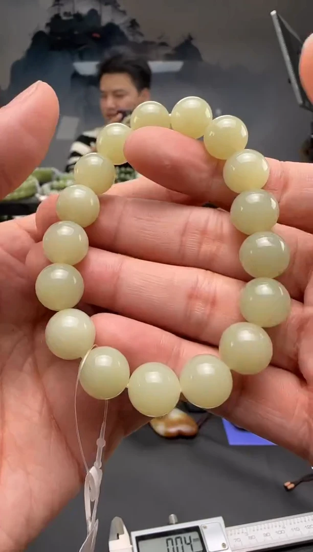 未镶嵌手串和田玉若羌料手串卡12