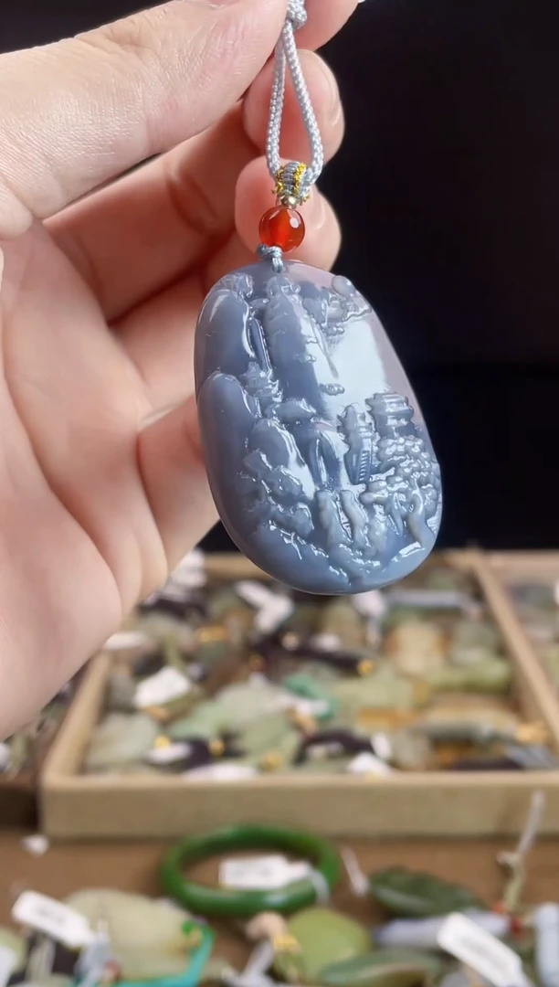 颈饰未镶嵌和田玉1