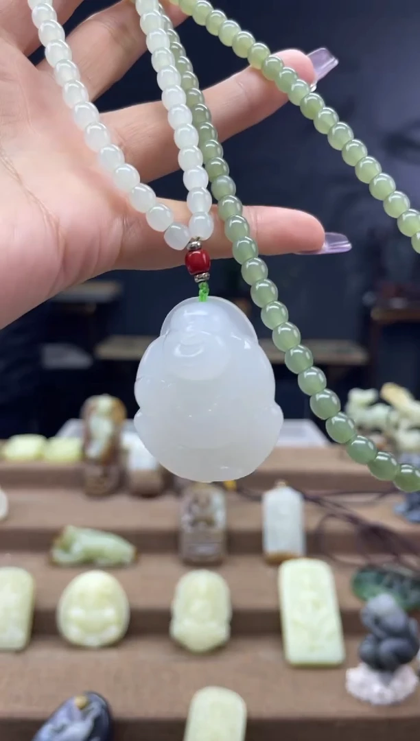 颈饰未镶嵌和田玉1