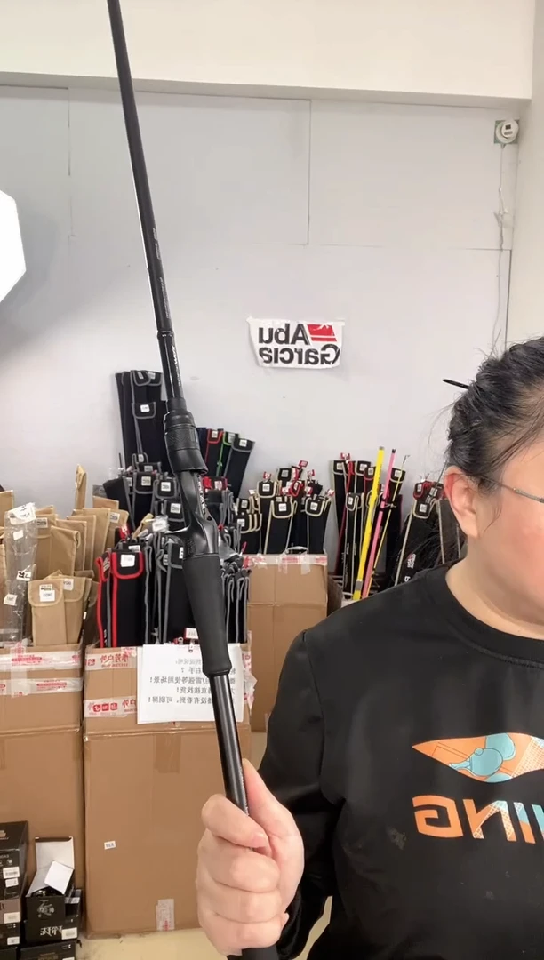 0873二手阿布黑马仕3代2.4米M枪柄