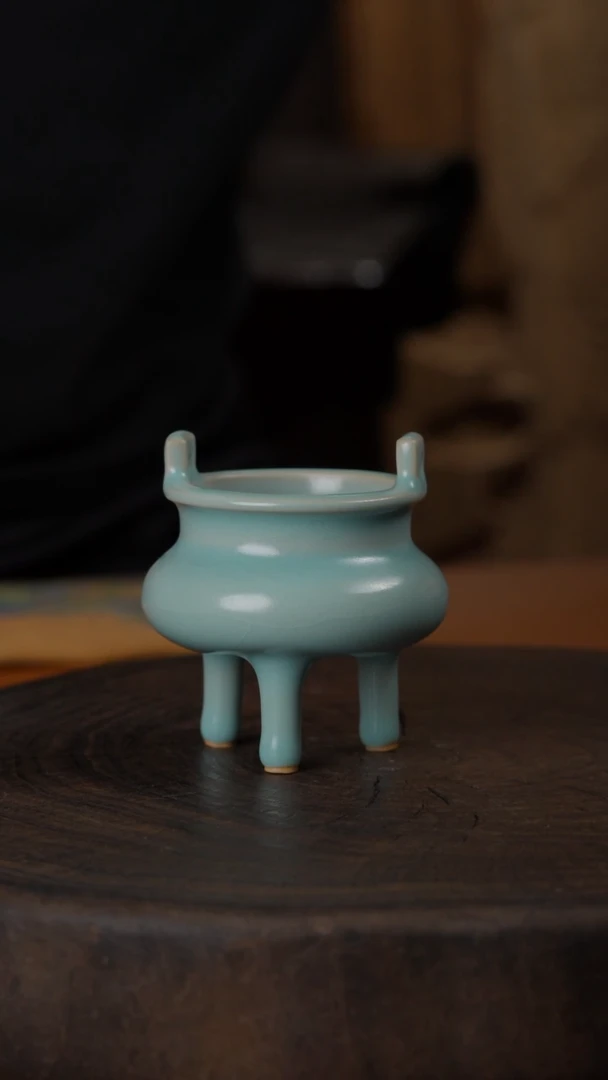 汝瓷 双耳小秦炉 # 244