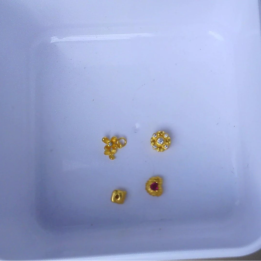 黄金足金小金 豆