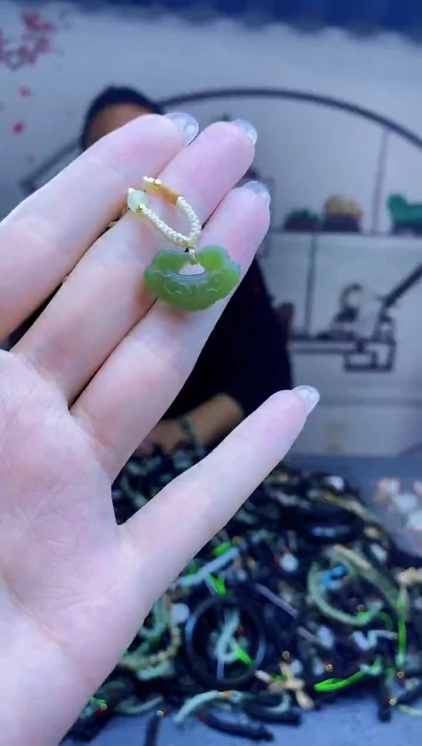 颈饰未镶嵌和田玉多样性发拍一发一