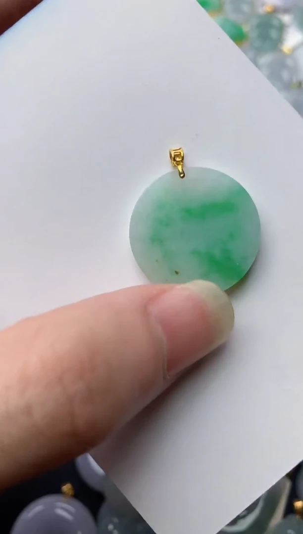 【闪购商品】翡翠颈饰18K金镶嵌24..........