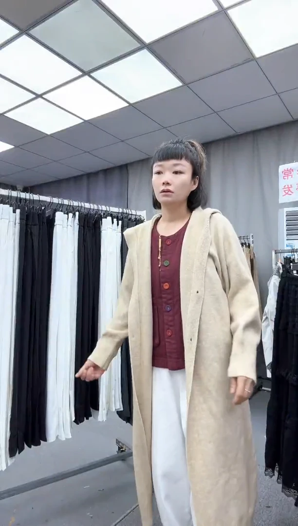 大哥家漂亮衣服漂亮颜色