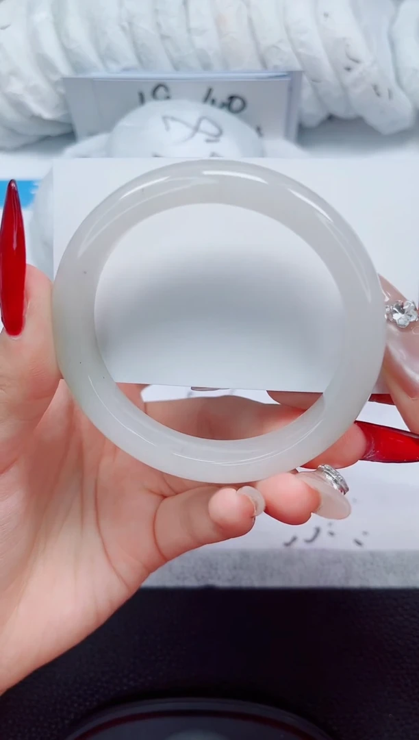 未镶嵌手镯石英质玉64-58/59