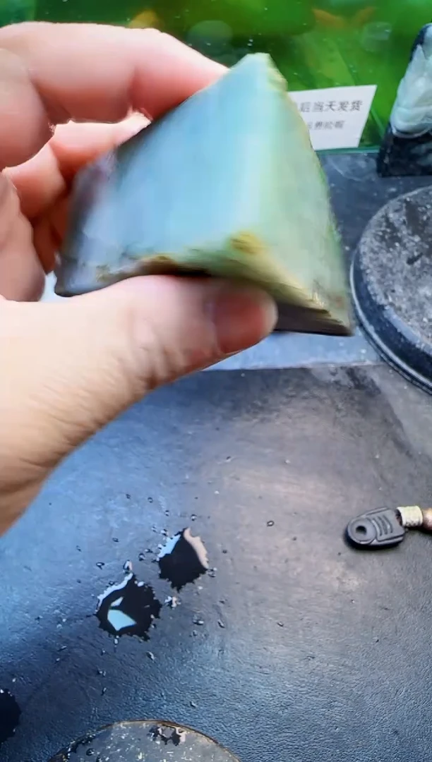 翡翠未镶嵌颈饰天然翡翠067