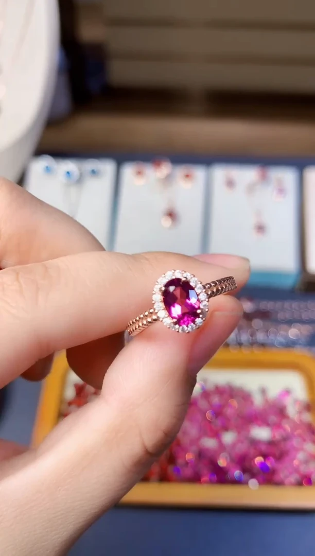 银S925镶嵌戒指石榴石天然镁铝