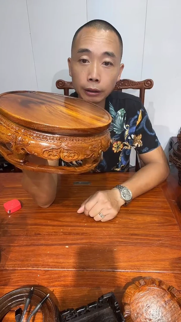 木灷瑕疵处理圆形底座17*20*8