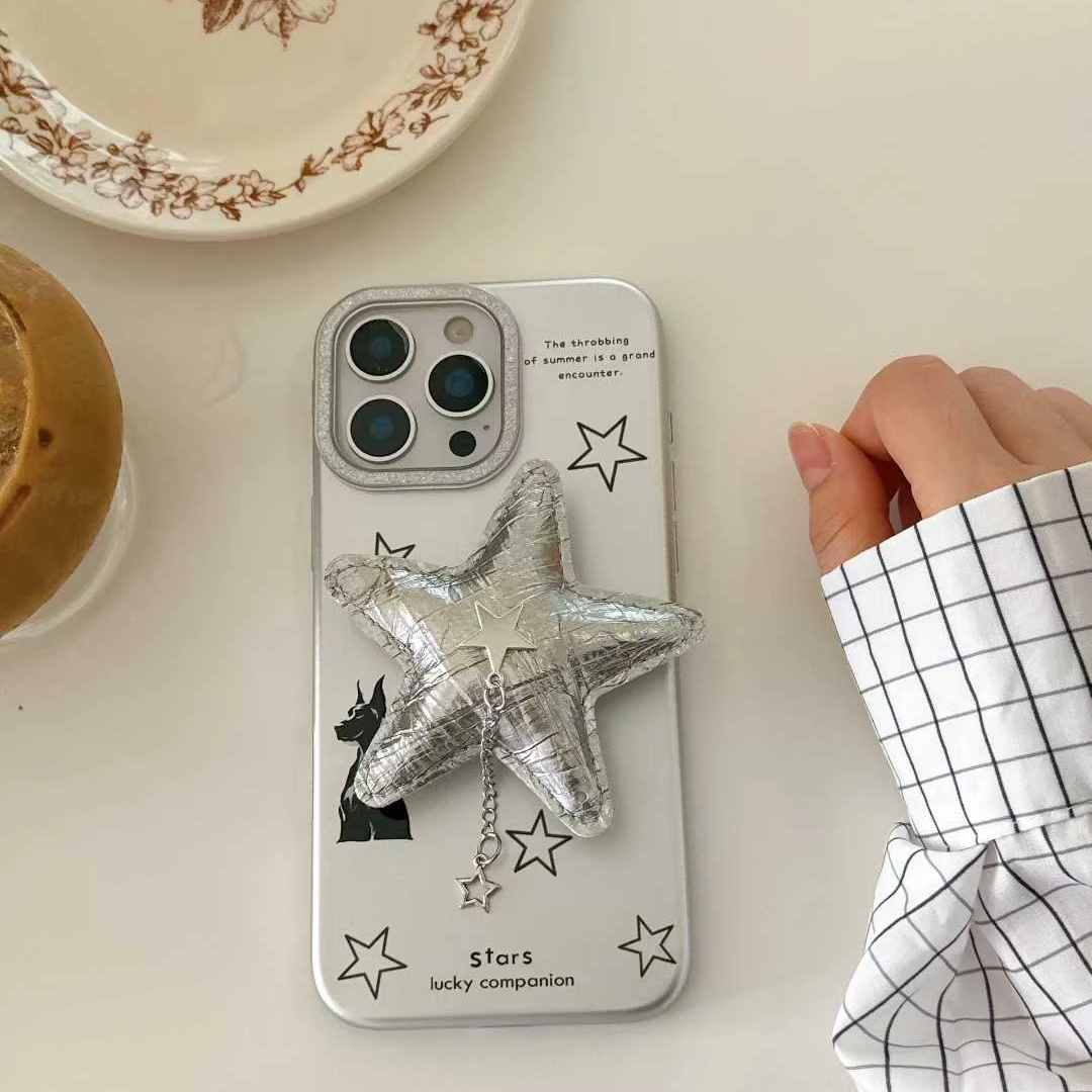 ins风电镀银纹理星星杜宾小狗防摔个性适用于苹果16/15/14