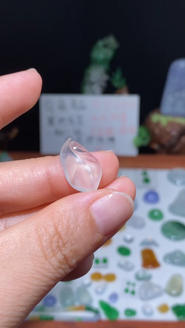 未镶嵌定制翡翠叶子