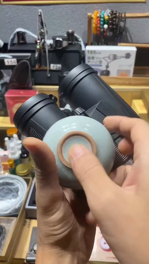 瓷片闪购商品 如图所示