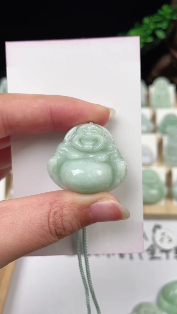 【闪购商品】翡翠颈饰未镶嵌佛公