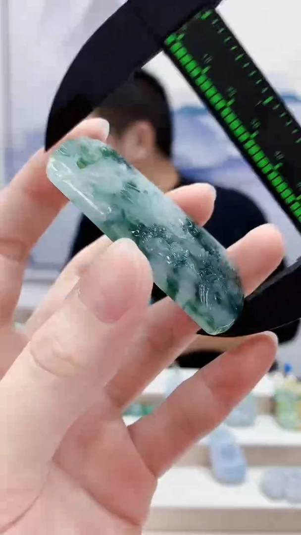 未镶嵌定制翡翠4831ry-毛货挂件13