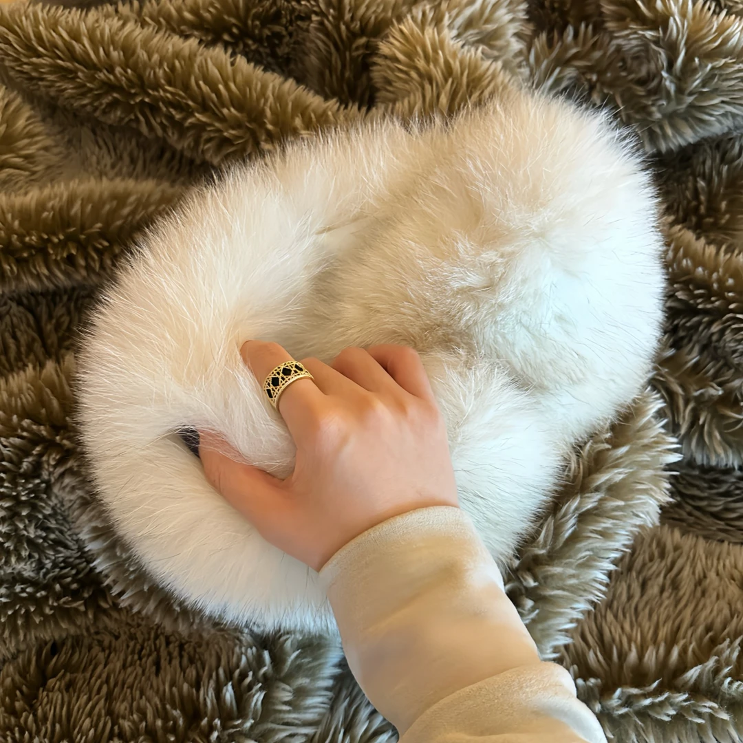 DIDI LAUREN“王妃之名”秋冬保暖奢华贵气时尚款狐狸毛围脖