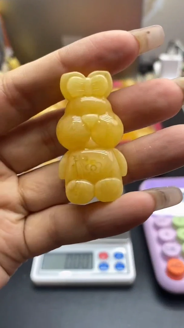 未镶嵌琥珀珠宝奇石829