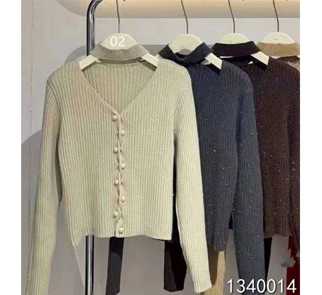 小妳XiaoNi———（冬款挂脖毛衣1340014）