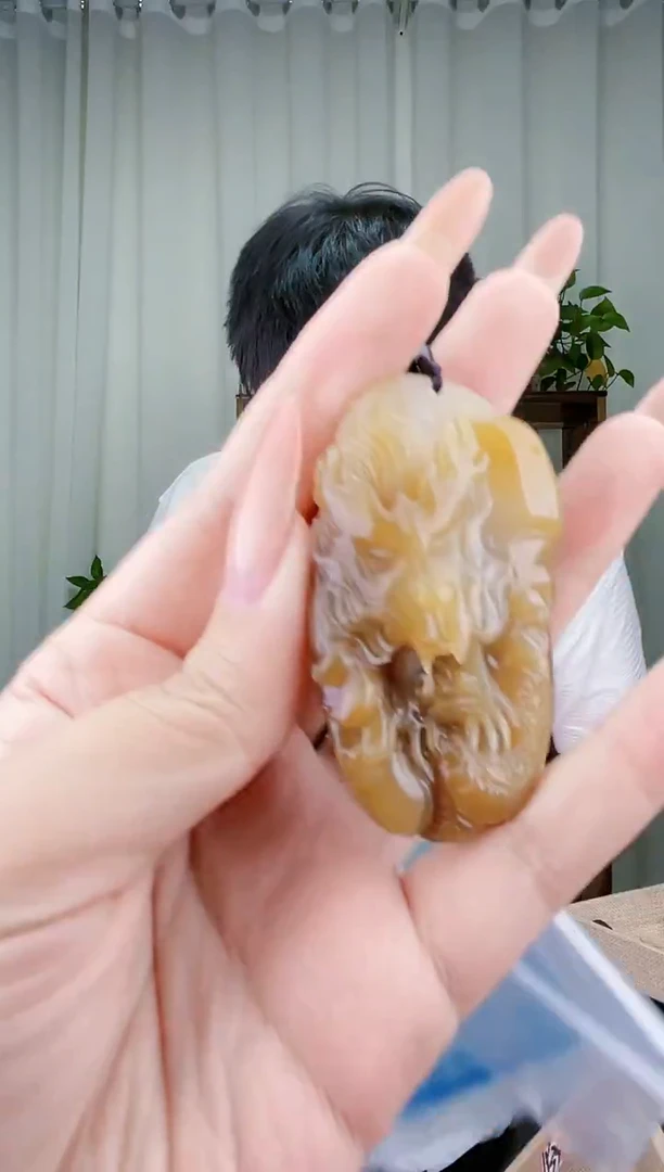 未镶嵌和田玉挂件拍一发一，多样性发货