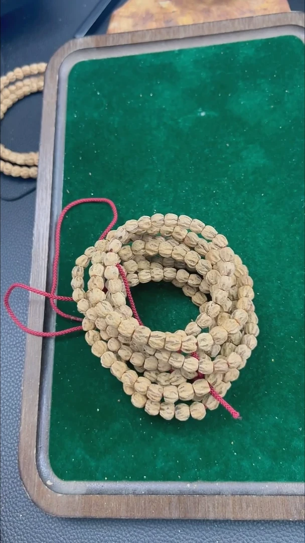 吊坠柏香籽/百香籽鬼138