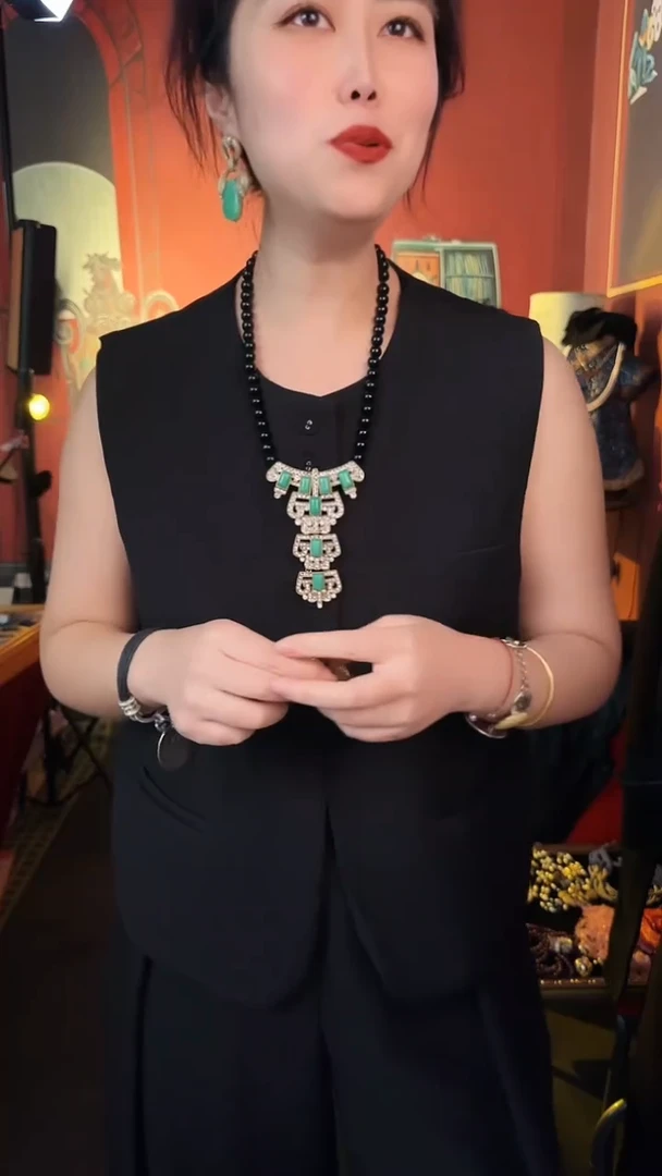 合金无合金无重工镶嵌款绿色项链耳针套装