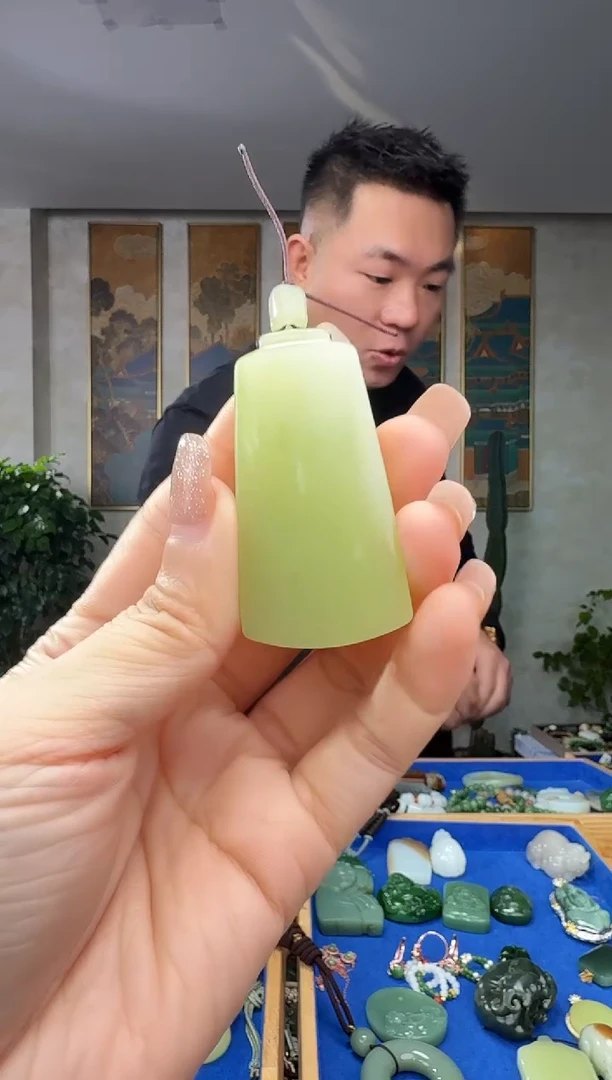 颈饰未镶嵌和田玉拍一发一