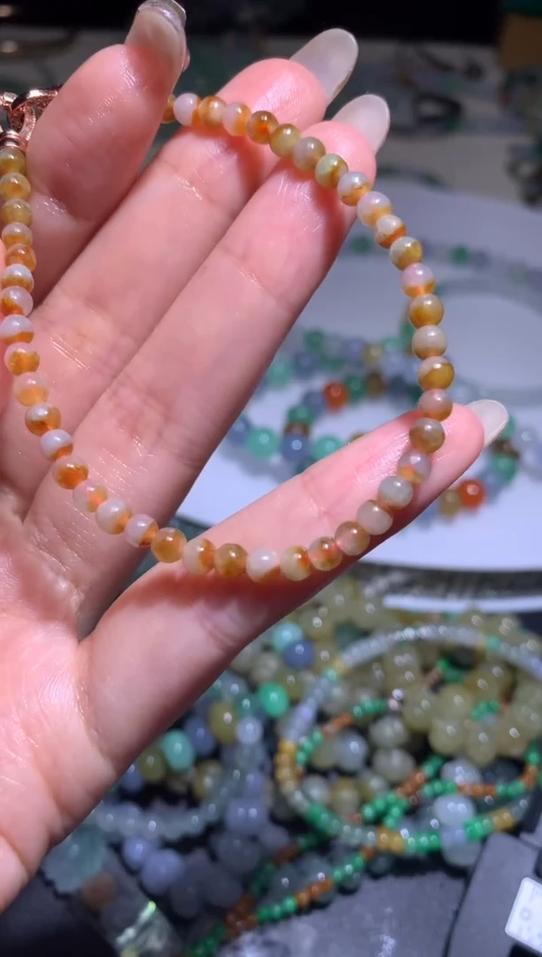 未镶嵌定制翡翠毛货