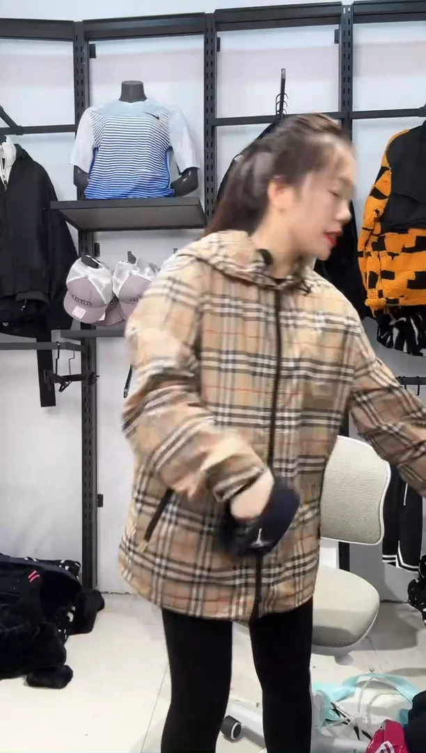 2309 编码  瑕疵直播间过款为准 尺码