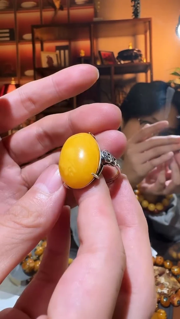 蜜蜡颈饰银S925镶嵌156天然蜜蜡珠宝奇石