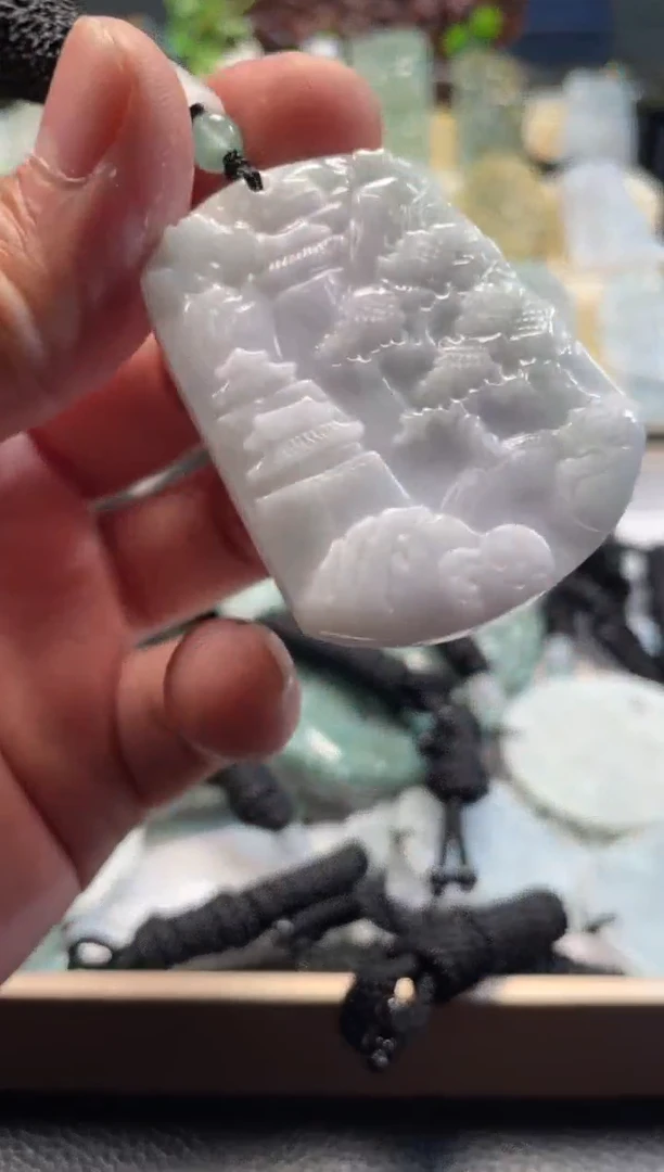 颈饰未镶嵌翡翠12/16/038