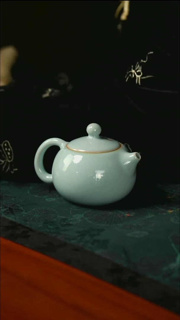 西施壶 倒烧 开片  一级品  230毫升