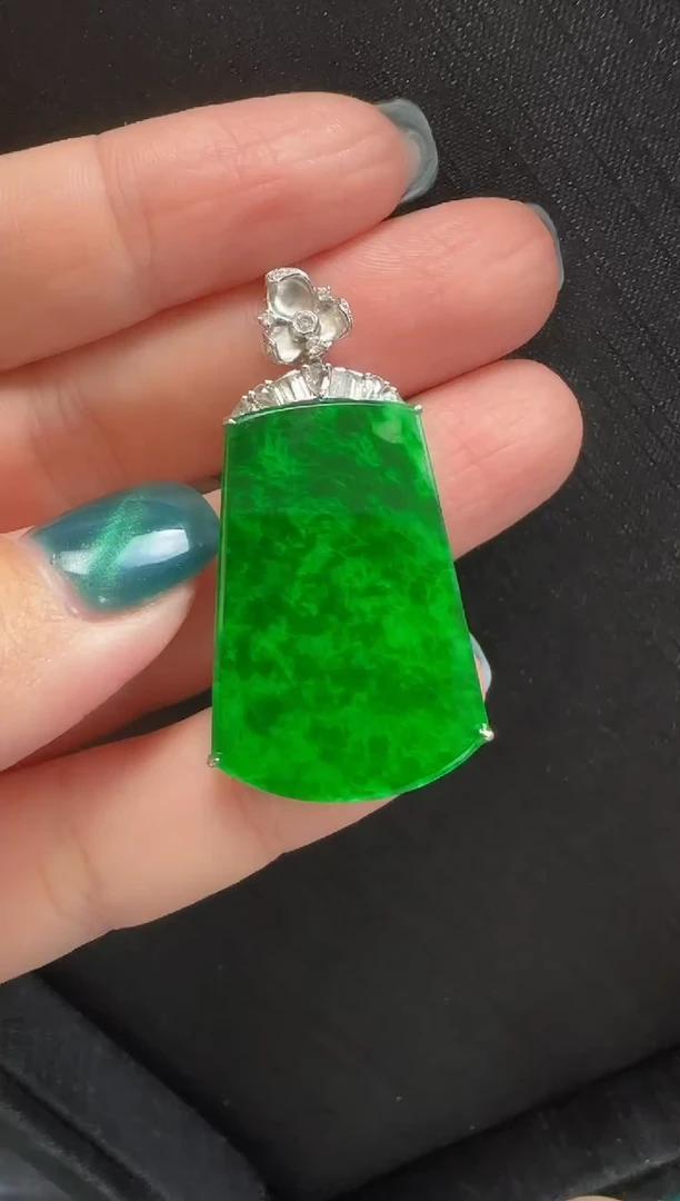 【闪购商品】翡翠颈饰18K金镶嵌217无事牌一个