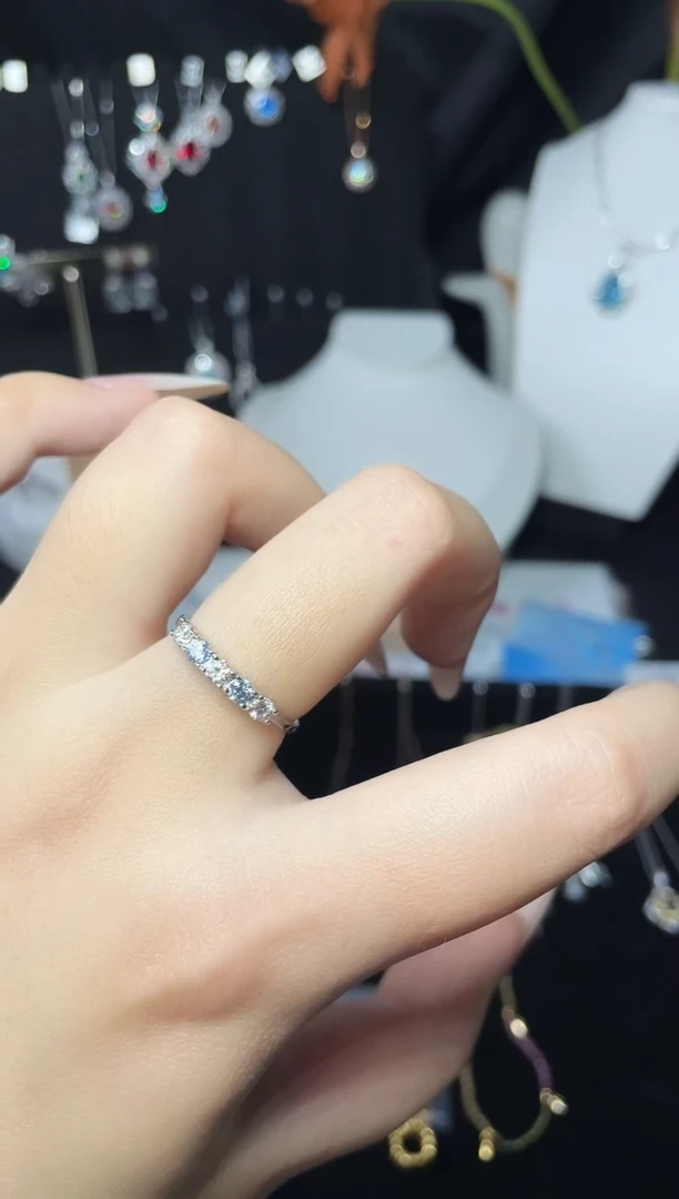 合成立方氧化锆925银编号F0180