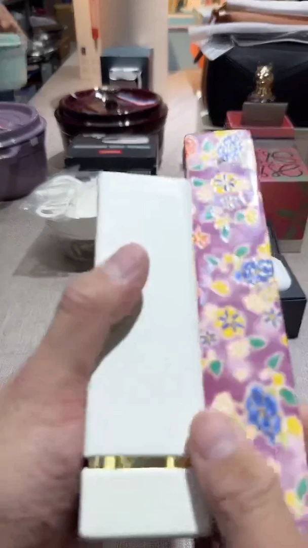 【闪购商品】瓷片正品保真，清库存白麝香