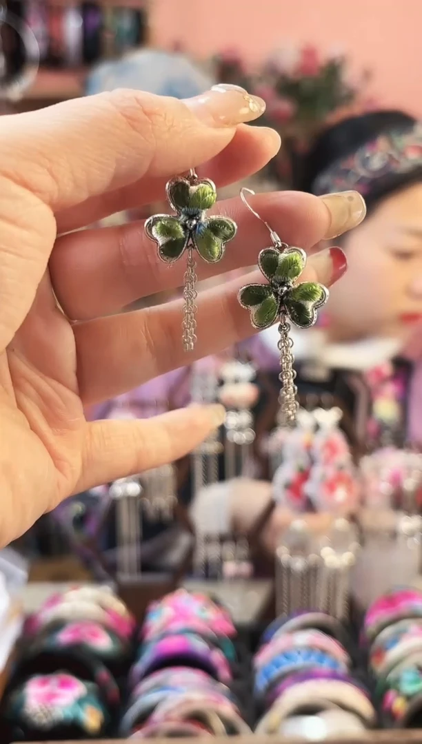 艺枝独绣手工饰品51