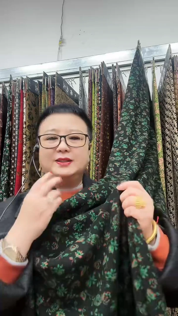 织花小绿玫瑰1.7米