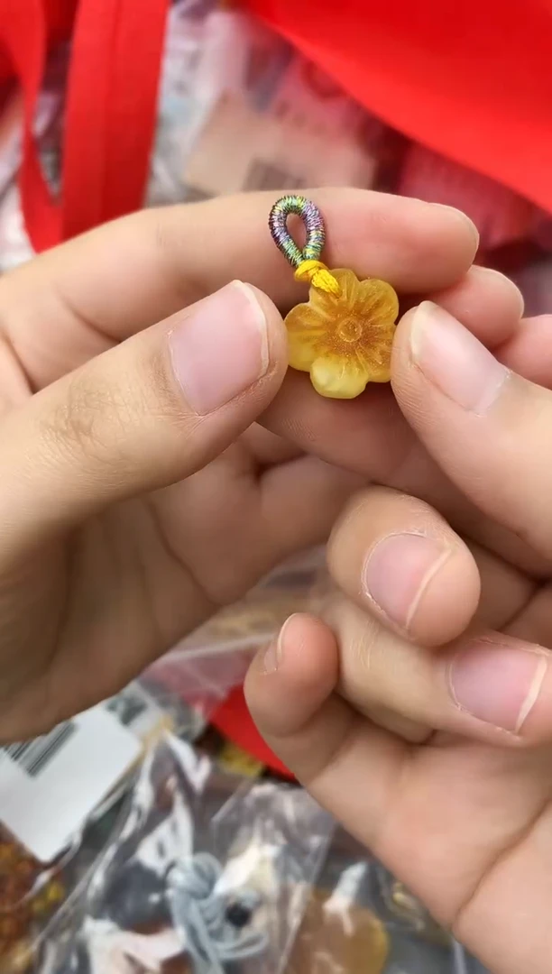 【闪购商品】琥珀珠宝奇石未镶嵌136