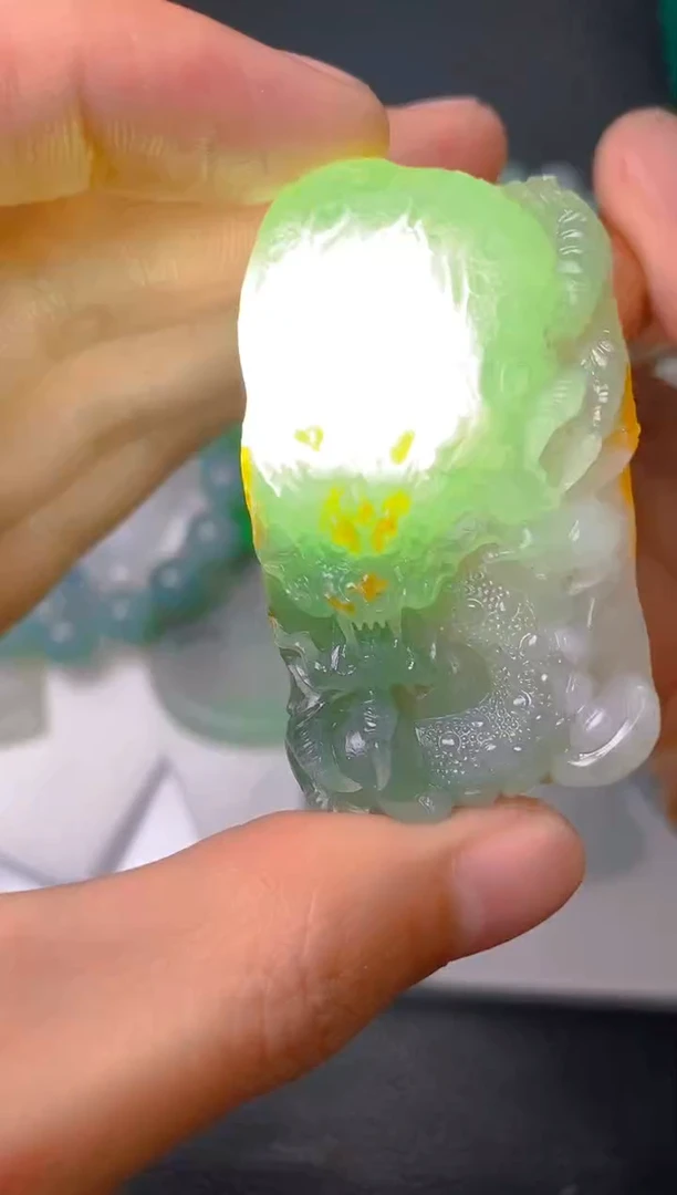 【闪购商品】定制翡翠未镶嵌LY030144