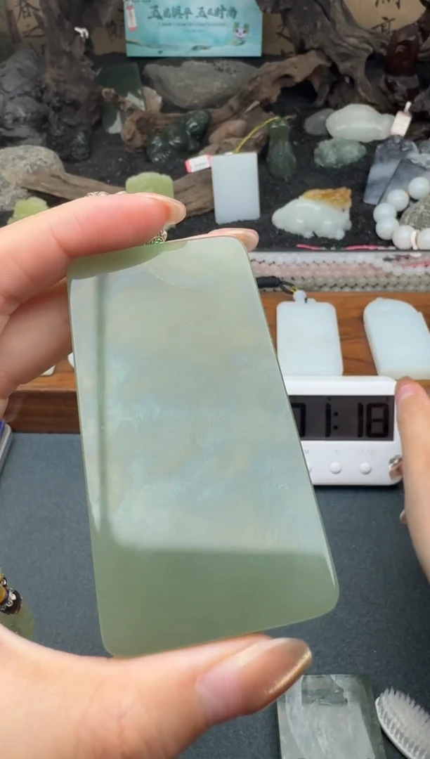 和田玉未镶嵌颈饰3