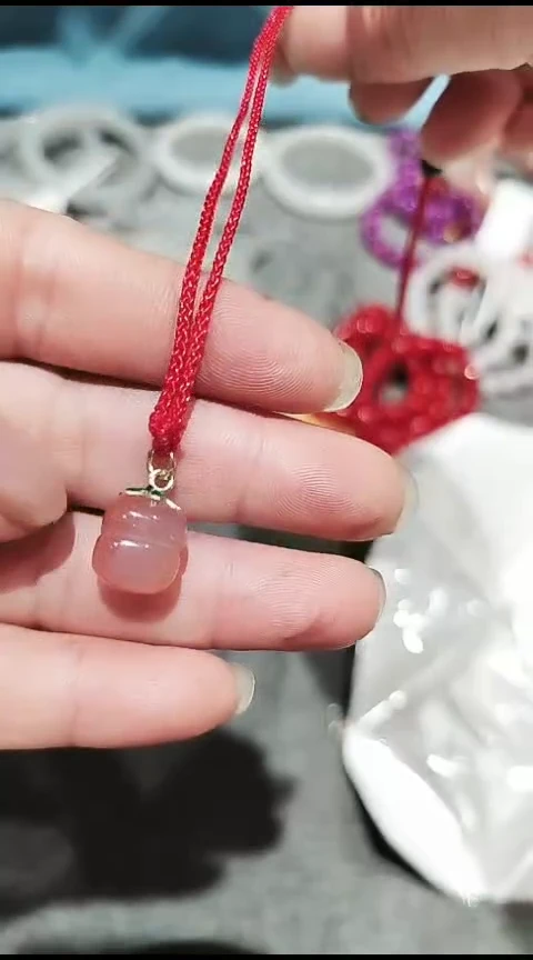 未镶嵌吊坠(赠链)玛瑙/玉髓万柿如意