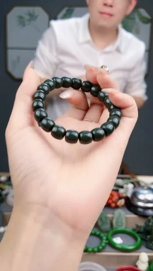 【闪购商品】和田玉颈饰未镶嵌AA多样性发货 拍一发一1.0