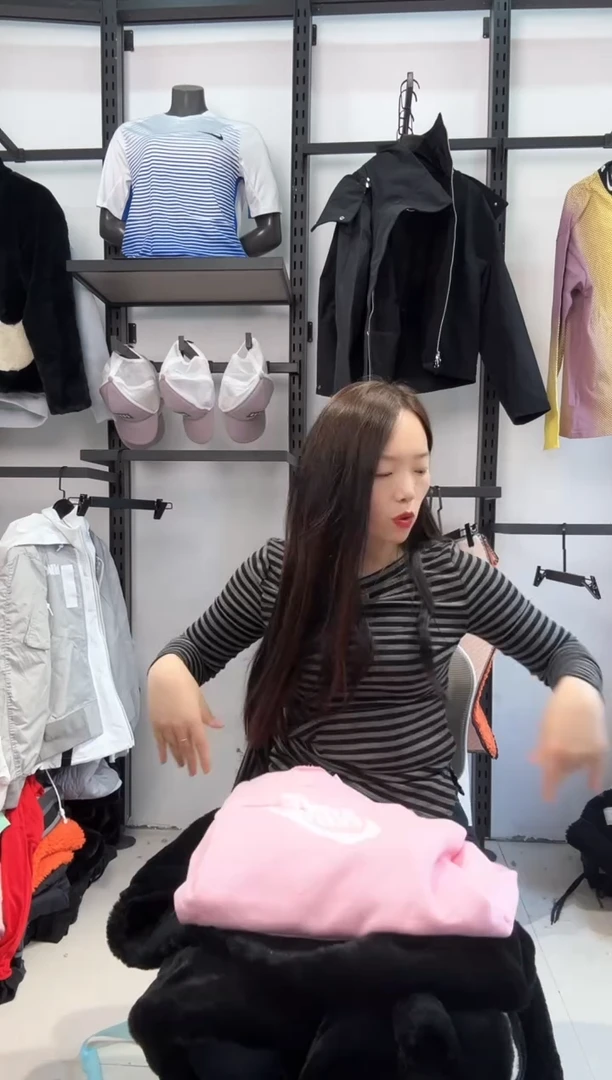 2657 编码  瑕疵直播间过款为准 尺码