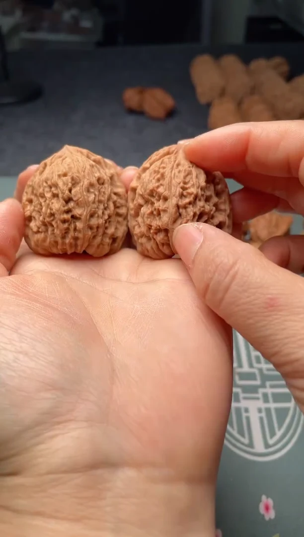 把件文玩核桃w70  南疆石  39尺