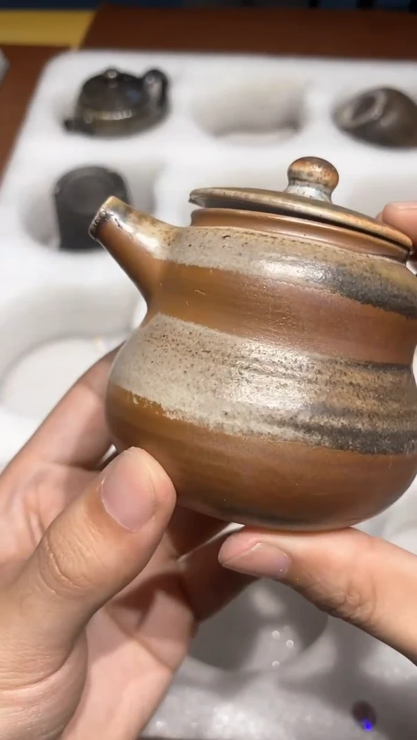 奢瓷/瑞寅柴烧茶器（壶）683