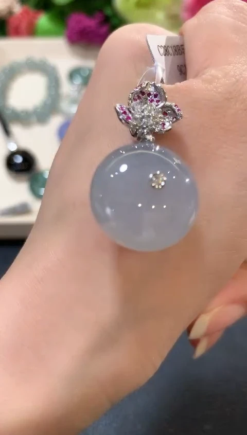 吊坠(不含链)18K金镶嵌翡翠b152不退换