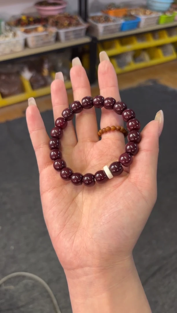 【闪购商品】菩提根/象牙果吊坠10mm菩提红豆牛奶