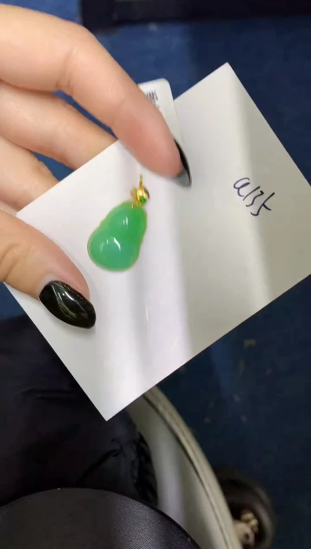 【闪购商品】翡翠颈饰18K金镶嵌000000000000