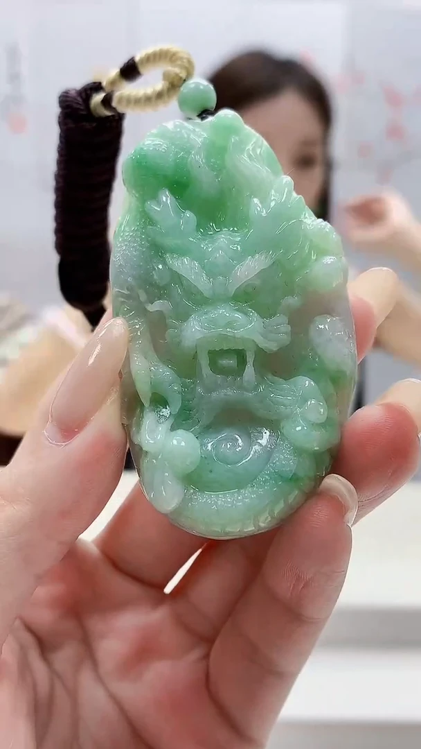 未镶嵌定制翡翠4957lr-毛货挂件151