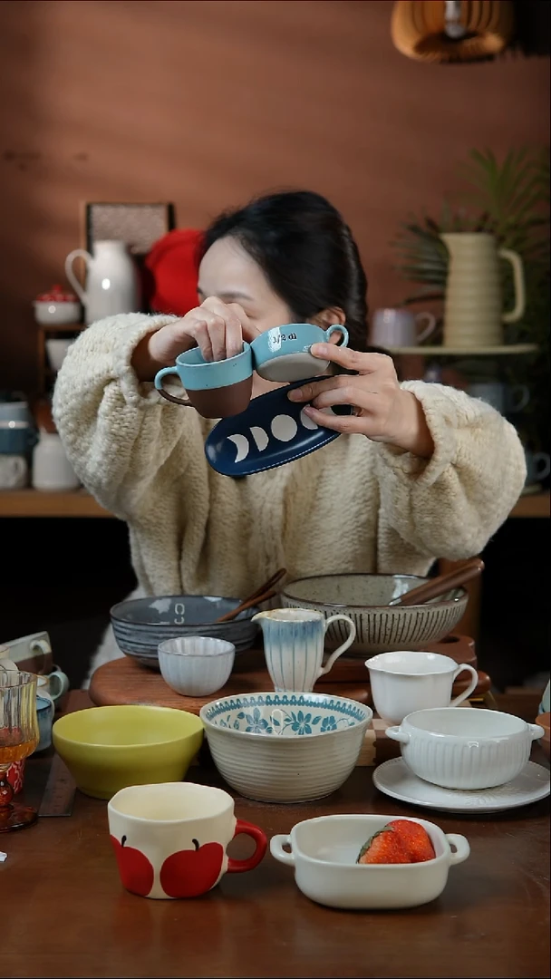 瓷片蓝色3件套  微瑕 凑满20发货