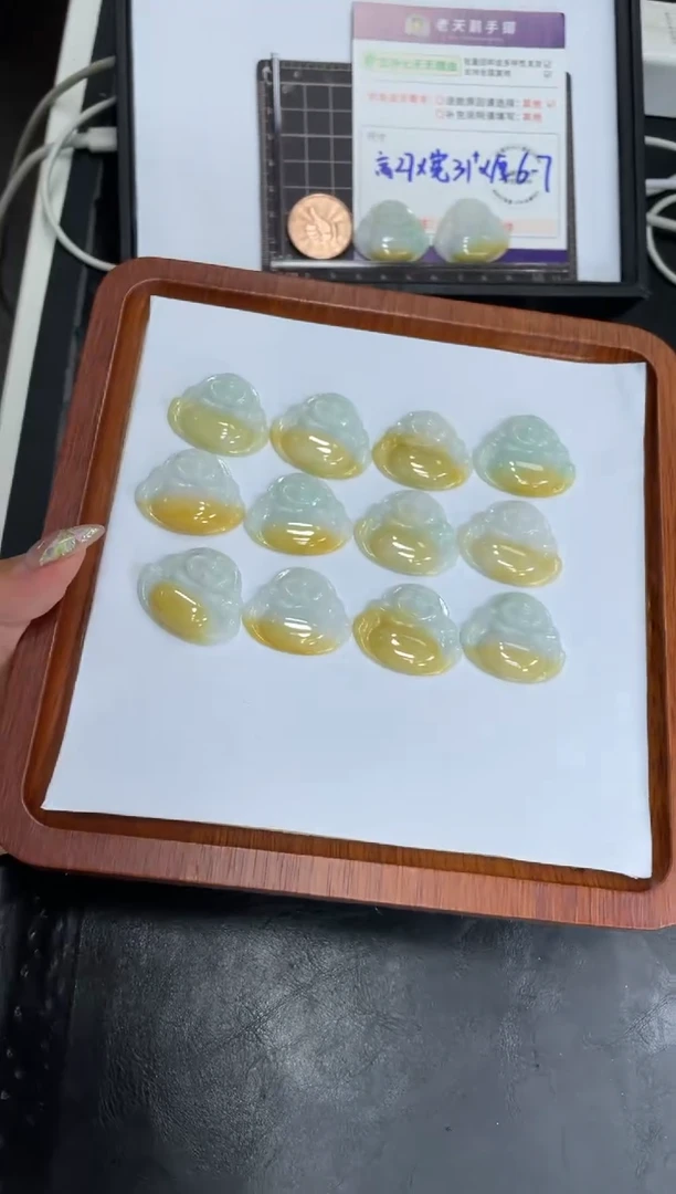 翡翠挂件未镶嵌佛公FL8配绳/多样性发其一CP